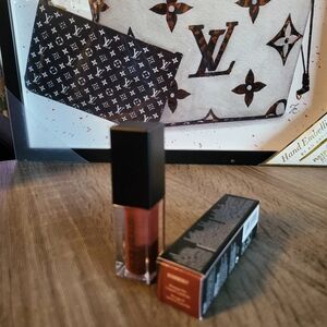 Smashmouth lip gloss